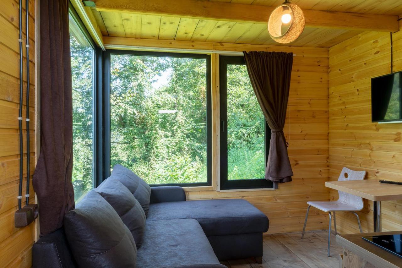 Villa Woodpecker ვუდფექერი Batumi Exterior foto
