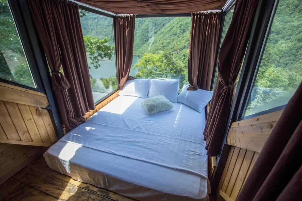Villa Woodpecker ვუდფექერი Batumi Exterior foto
