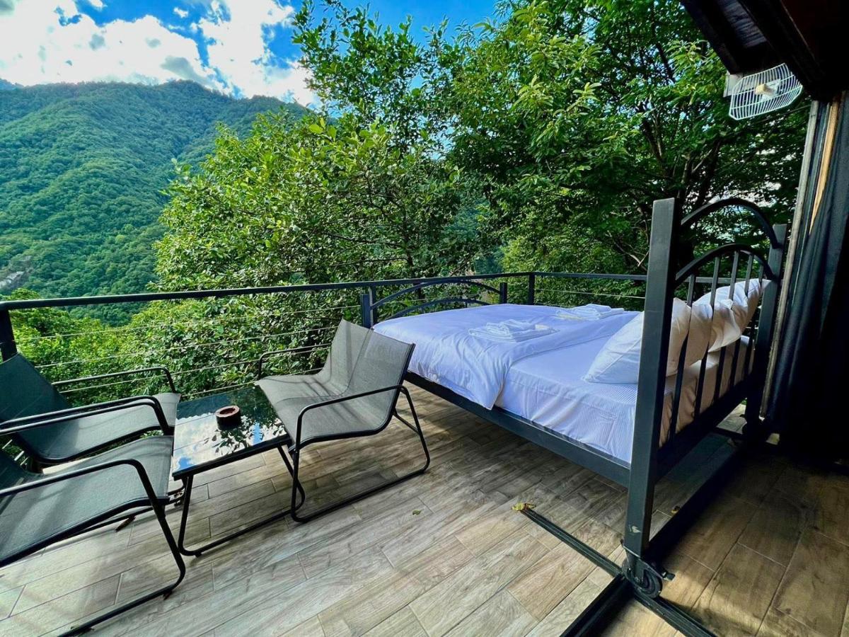 Villa Woodpecker ვუდფექერი Batumi Exterior foto