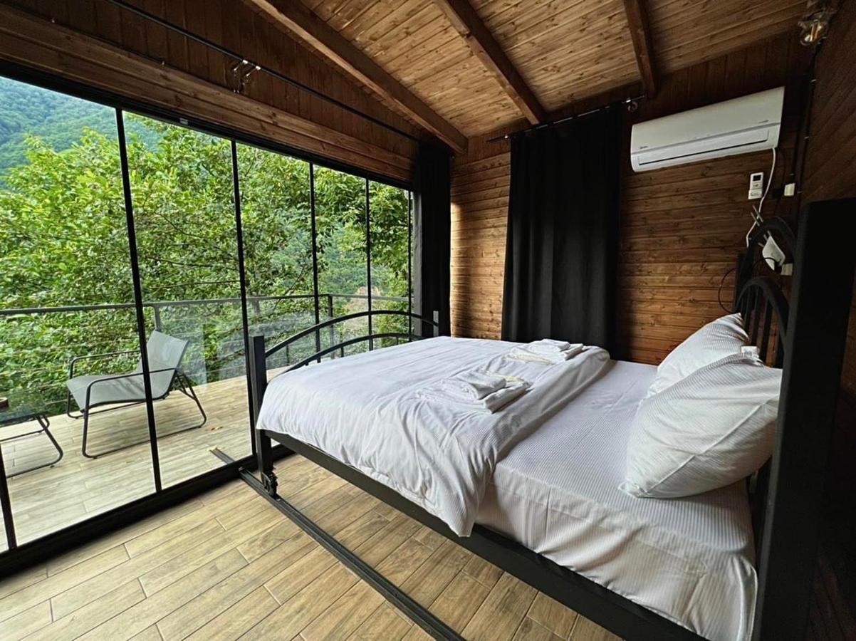 Villa Woodpecker ვუდფექერი Batumi Exterior foto